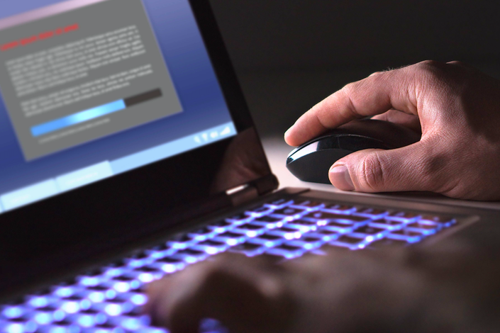 Ý thức bảo vệ thông tin cá nhân vẫn còn rất hạn chế, không chỉ từ phía học sinh, phụ huynh mà cả ở nhiều trường học. (Ảnh minh họa: Internet)