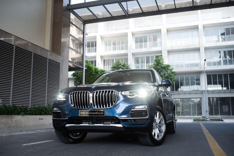 Ngoại thất BMW X5 gây ấn tượng với lưới tản nhiệt hình quả thận đặc trưng.