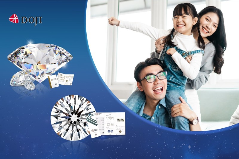 DOJI nổi tiếng với 2 bộ sưu tập Kim cương viên: Lucky Star - dòng kim cương “độc nhất vô nhị” tại Việt Nam với nhiều giác cắt nhất thế giới (105 giác cắt); và Bách lộc Trường cửu - quy tụ những viên kim cương đặc biệt với tổng nút bằng 9 như: 4.5mm, 5.4mm, 6.3mm, 8.1mm, 9.0mm. Doji-1.jpg