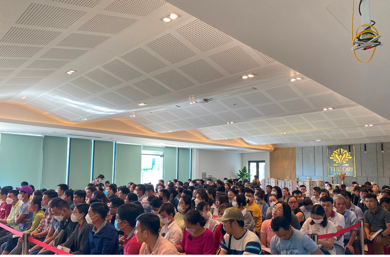 Gần 300 khách hàng có mặt tại buổi bốc thăm Picture2.png