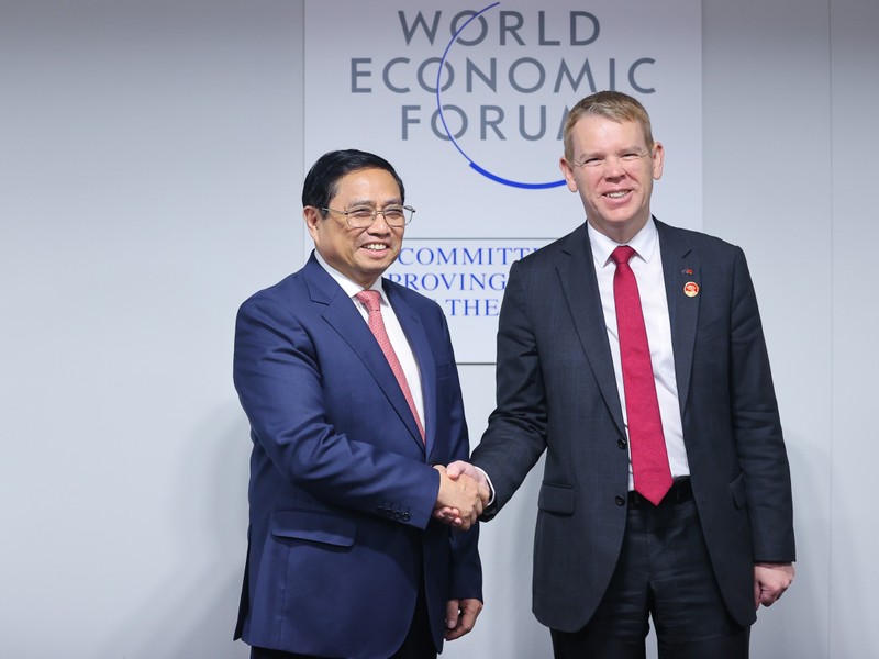 Thủ tướng Phạm Minh Chính và Thủ tướng New Zealand Chris Hipkins bày tỏ vui mừng trước những bước tiến tốt đẹp của quan hệ hai nước trong thời gian qua. Thủ tướng Phạm Minh Chính và Thủ tướng New Zealand Chris Hipkins bày tỏ vui mừng trước những bước tiến tốt đẹp của quan hệ hai nước trong thời gian qua.