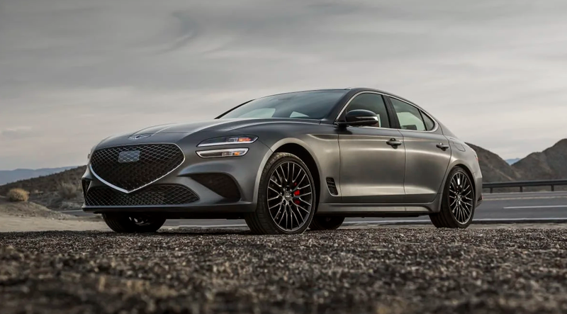 Genesis G70: Theo một báo cáo, Genesis G70 sẽ ngừng sản xuất, không có kế nhiệm khi thương hiệu này điện hoá toàn bộ dòng sản phẩm vào năm 2025.