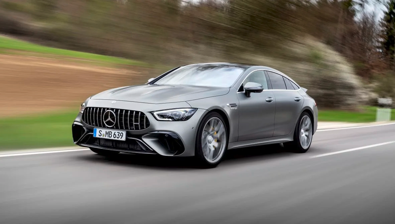 Mercedes-AMG GT 4-Door: Hãng dự kiến sẽ ngừng sản xuất mẫu xe này vào năm 2024 hoặc 2025, theo báo cáo từ Car and Driver.