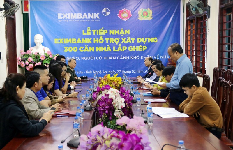 Buổi lễ trao nhận 300 căn nhà lắp ghép tại huyện Kỳ Sơn img-2331-4692.jpeg