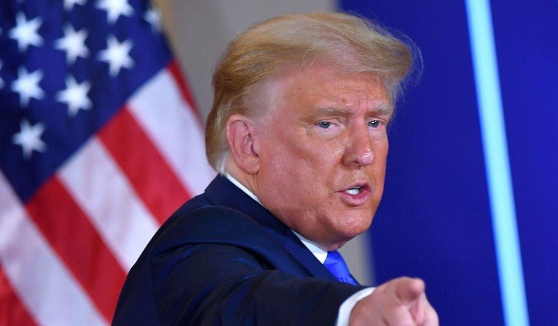 Dưới thời ông Trump, Mỹ đã cấm các công ty nước này giao dịch với WeChat. Ảnh: SCMP