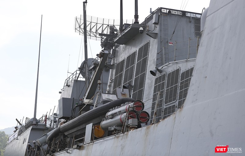 Hệ thống ống phóng ngư lôi đầy uy lực