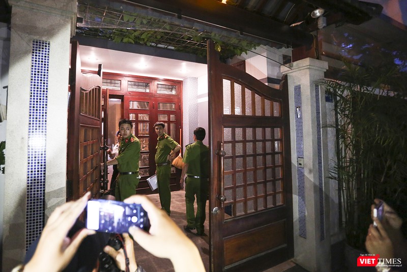 Chiều tối ngày 18/9, Cơ quan Cảnh sát điều tra (C44, Bộ Công an) đã khởi tố bị can, thực hiện lệnh bắt tạm giam và khám xét nhà riêng đối với ông Đào Tấn Bằng, nguyên Chánh VP Thành ủy Đà Nẵng