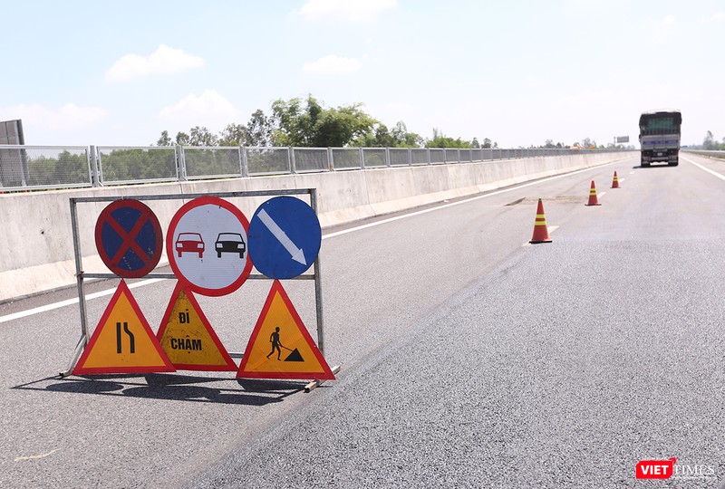 Một vị trí đang được rào chờ sửa chữa