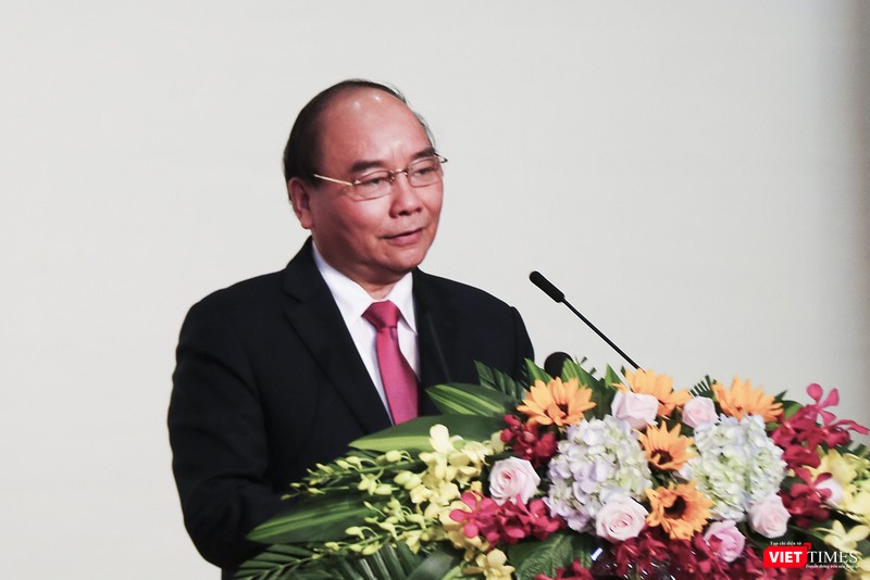 Thủ tướng Nguyễn Xuân Phúc phát biểu tại buổi lễ Thủ tướng Nguyễn Xuân Phúc phát biểu tại buổi lễ