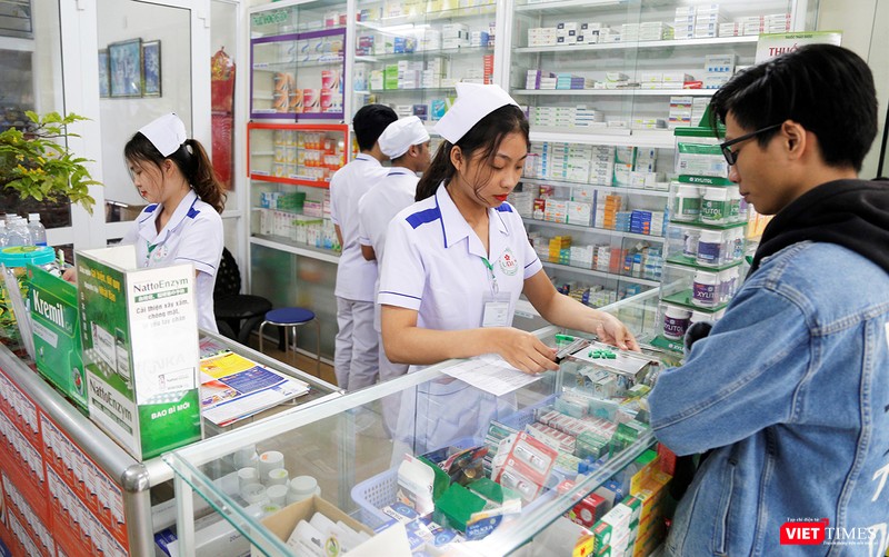 Sinh viên ngành Dược tại Đại học Đông Á sẽ được đào tạo theo chương trình hướng đến thực hành với thời lượng thực hành nghề nghiệp chiếm 65% toàn khóa học. 