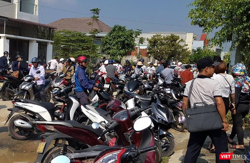 Một trong những đỉnh điểm của cơn sốt đất nền tại khu vực Tây Bắc TP Đà Nẵng Một trong những đỉnh điểm của cơn sốt đất nền tại khu vực Tây Bắc TP Đà Nẵng