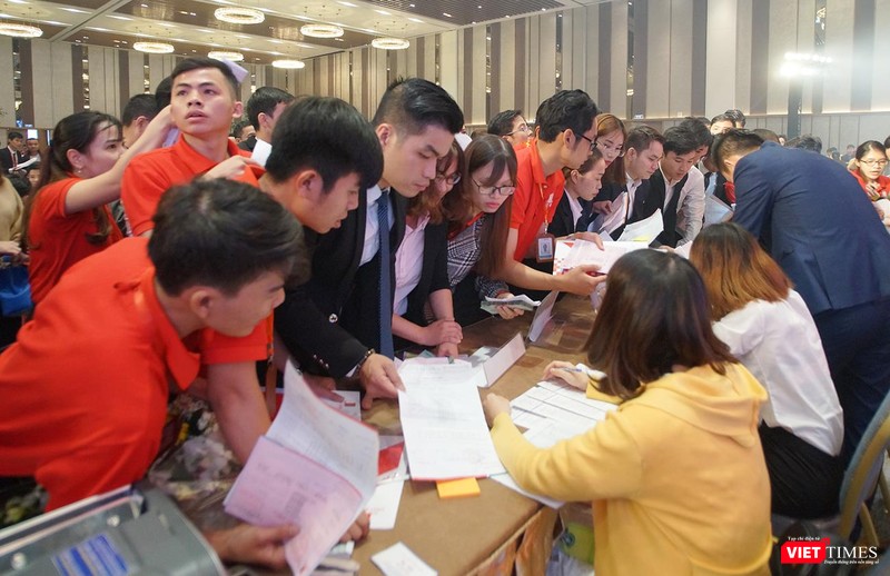 Có đến hơn 88% môi giới viên BĐS không có chứng chỉ hành nghề Có đến hơn 88% môi giới viên BĐS không có chứng chỉ hành nghề