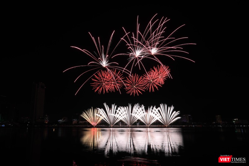 Phần mở màn của đội Bỉ