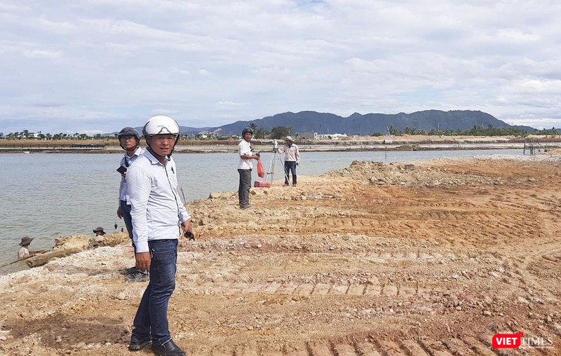 Theo UBND quận Liêm Chiểu, Dự án Golden Hills City san lấp mặt bằng chỉ lấn sông Cu Đê hơn 10m2 Theo UBND quận Liêm Chiểu, Dự án Golden Hills City san lấp mặt bằng chỉ lấn sông Cu Đê hơn 10m2