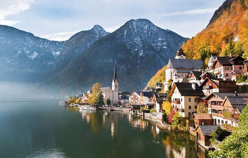 Hồ Hallstatt, Salzkammergut, Áo (ảnh Westend 61)