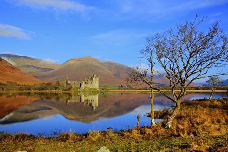 Lâu đài Kilchurn, Loch Awe, Argyll, Scotland (ảnh Kathy Collins)