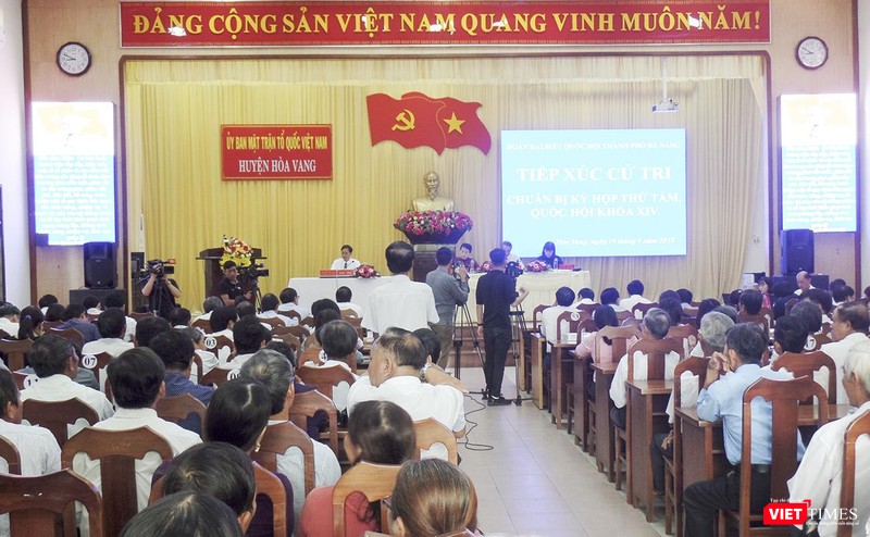 Buổi tiếp xúc cử tri huyện Hòa Vang của Đoàn ĐBQH TP Đà Nẵng diễn ra sáng nay 19/9