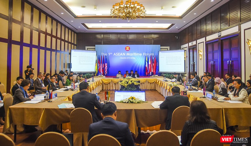 Quang cảnh Diễn đàn biển ASEAN lần thứ 9 diễn ra tại Đà Nẵng Quang cảnh Diễn đàn biển ASEAN lần thứ 9 diễn ra tại Đà Nẵng