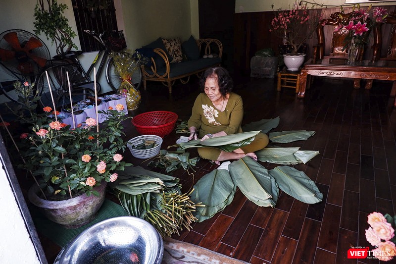 Những mẻ bánh chưng, bánh tét được chuẩn bị kỹ lưỡng