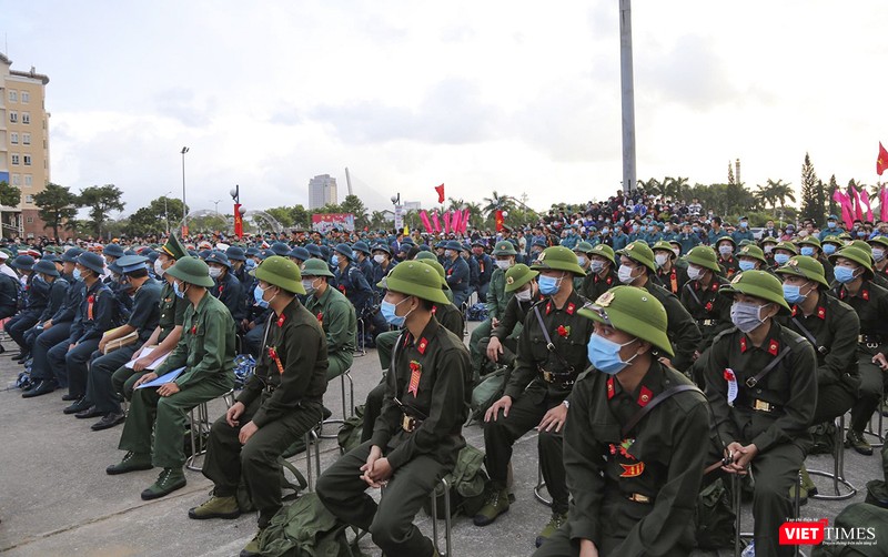 Sáng 10/2, hơn 1.000 thanh niên ở Đà Nẵng đã hăng hái lên đường nhập ngũ năm 2020 Sáng 10/2, hơn 1.000 thanh niên ở Đà Nẵng đã hăng hái lên đường nhập ngũ năm 2020