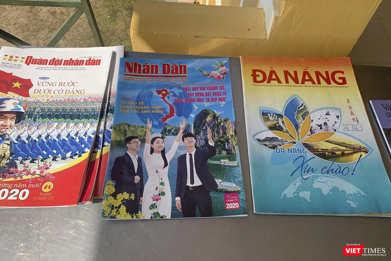 Không thiếu sách báo