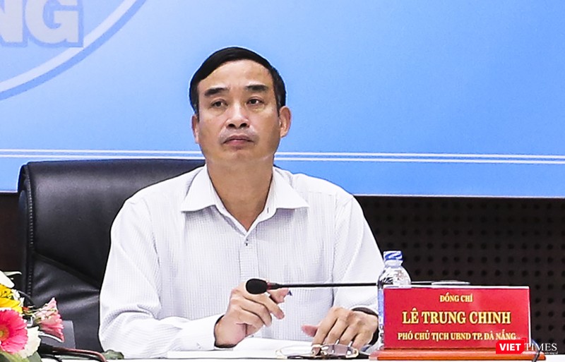 Ông Lê Trung Chinh - Phó Chủ tịch UBND TP Đà Nẵng, Phó trưởng Ban Chỉ đạo phòng, chống dịch COVID-19 TP Đà Nẵng. Ông Lê Trung Chinh - Phó Chủ tịch UBND TP Đà Nẵng, Phó trưởng Ban Chỉ đạo phòng, chống dịch COVID-19 TP Đà Nẵng.