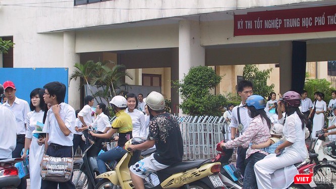 Theo quy định, kỳ thi tốt nghiệp THPT năm 2020, Đà Nẵng sẽ chia thí sinh theo cấp độ tiếp xúc với COVID-19 Theo quy định, kỳ thi tốt nghiệp THPT năm 2020, Đà Nẵng sẽ chia thí sinh theo cấp độ tiếp xúc với COVID-19