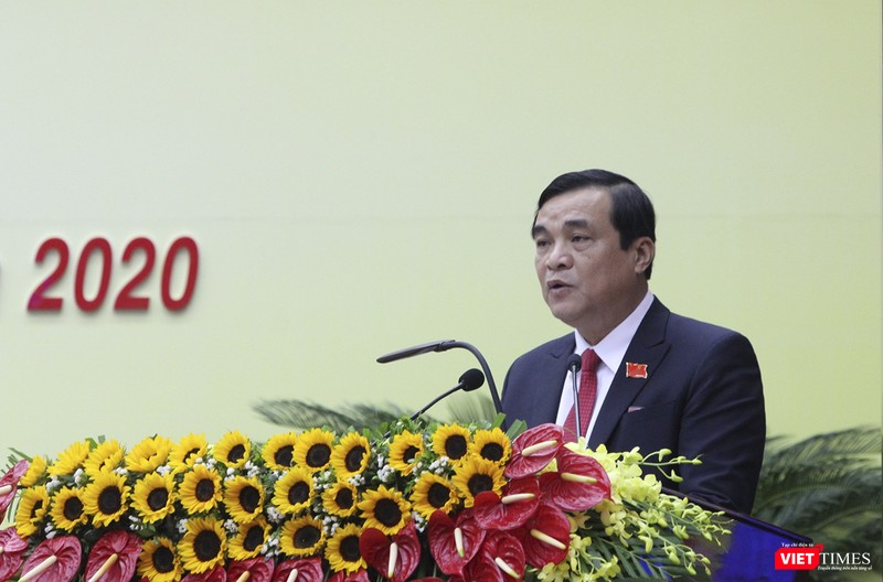Ông Phan Việt Cường - Ủy viên Trung ương Đảng, Bí thư Tỉnh ủy khóa XXI, Chủ tịch HĐND tỉnh, Trưởng đoàn Đại biểu Quốc hội tỉnh Quảng Nam phát biểu khai mạc đại hội