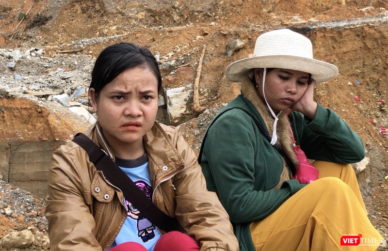 Nét mặt thất thần vẫn hiện hữu trên gương mặt chị Hồ Thị Thiêm