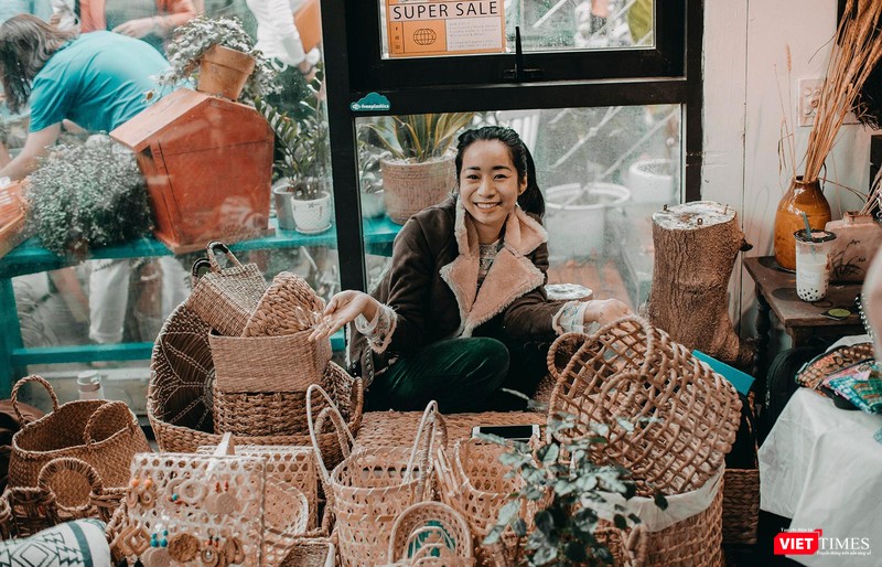 Gian hàng đan lát