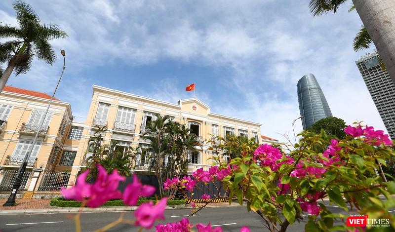 Trụ sở HĐND TP Đà Nẵng trong ngày Quốc khánh 2/9 năm 2021