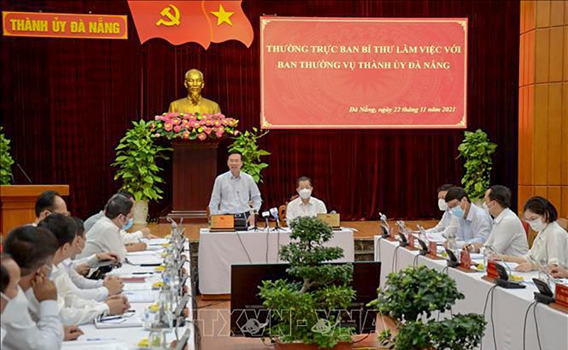 Ông Võ Văn Thưởng - Ủy viên Bộ Chính trị -Thường trực Ban Bí thư Trung ương Đảng tại buổi làm việc với Ban thường vụ Thành ủy Đà Nẵng 