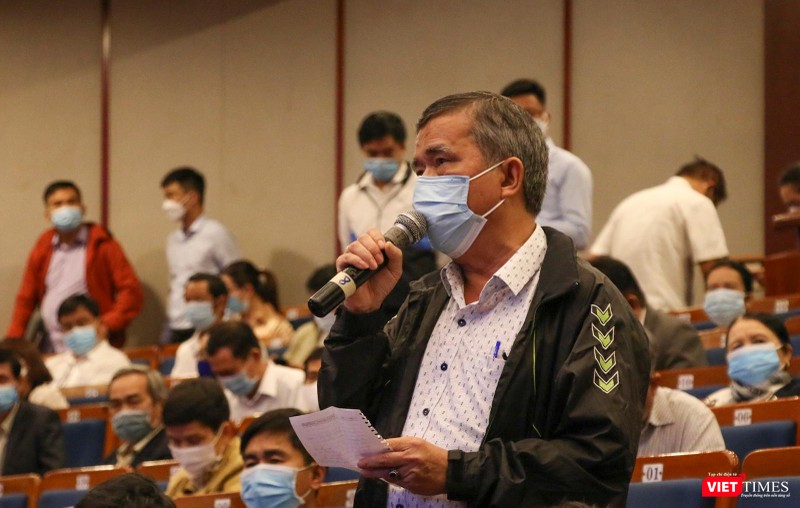 Cử tri Đà Nẵng ý kiến với đại biểu Đoàn đại biểu Quốc hội TP Đà Nẵng tại buổi tiếp xúc cử tri Cử tri Đà Nẵng ý kiến với đại biểu Đoàn đại biểu Quốc hội TP Đà Nẵng tại buổi tiếp xúc cử tri