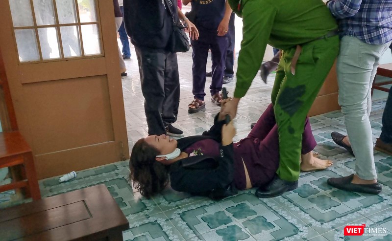 Vợ ông Cường cũng uống thuốc diệt côn trùng để tự tử nhưng bị ngăn cản