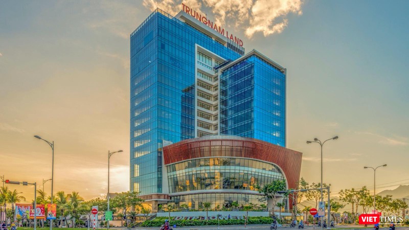 Việc tận dụng và phát huy tối đa các tiềm năng, lợi thế về vị trí kết hợp với tâm huyết của chủ đầu tư, khu đô thị Golden Hills được kỳ vọng sẽ là “chìa khoá” giải toả áp lực cho vùng trung tâm TP.