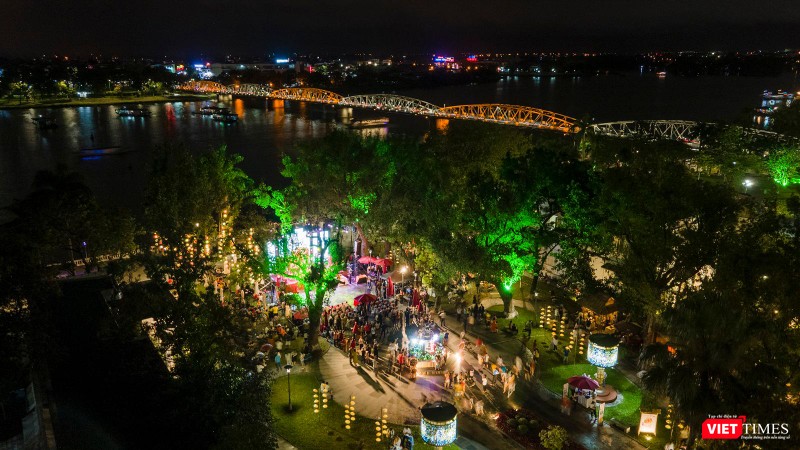 Toàn cảnh ngày hội “Huế - kinh đô ẩm thực