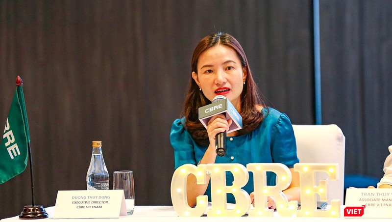 Bà Dương Thuỳ Dung - Giám đốc điều hành CBRE Việt Nam Bà Dương Thuỳ Dung - Giám đốc điều hành CBRE Việt Nam