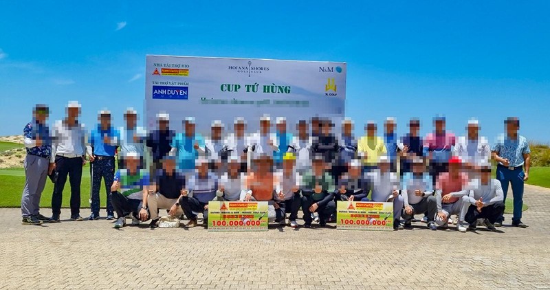 "Cúp Tứ Hùng"- một giải đấu golf tự phát có vận động tài trợ và thu tiền của người chơi gây lùm xùm dư luận trong thời gian qua.