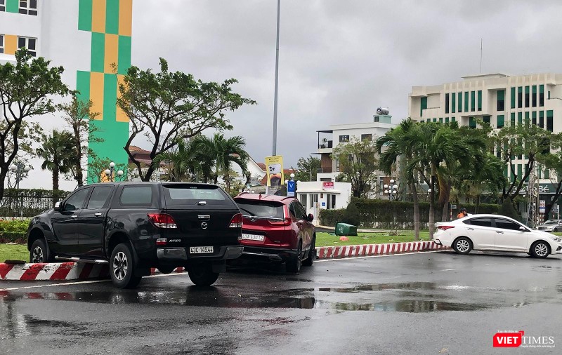 Leo lên giải phân cách