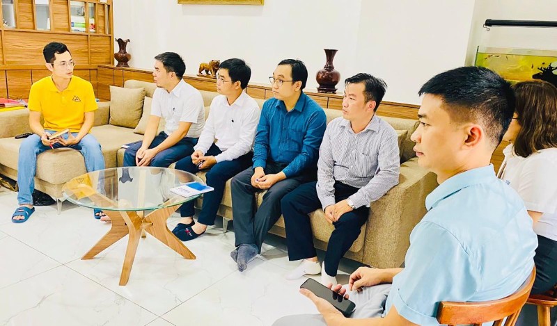 Tổ công nghệ số cộng đồng Quốc gia trao đổi với Tổ công nghệ số cộng đồng phường Phước Mỹ, quận Sơn Trà, TP Đà Nẵng Tổ công nghệ số cộng đồng Quốc gia trao đổi với Tổ công nghệ số cộng đồng phường Phước Mỹ, quận Sơn Trà, TP Đà Nẵng