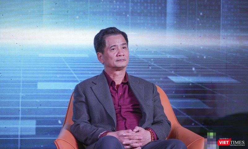 TS. Nguyễn Văn Đính-Phó Chủ tịch Hiệp hội Bất động sản Việt Nam, kiêm Chủ tịch Hội môi giới Bất động sản Việt Nam (VARS) TS. Nguyễn Văn Đính-Phó Chủ tịch Hiệp hội Bất động sản Việt Nam, kiêm Chủ tịch Hội môi giới Bất động sản Việt Nam (VARS)