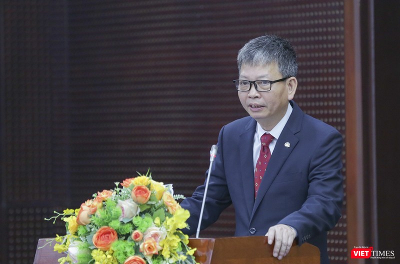 Ông Trịnh Ngọc Thành - Phó Tổng Giám đốc Vietnam Airlines phát biểu tại lễ ký kết hợp tác