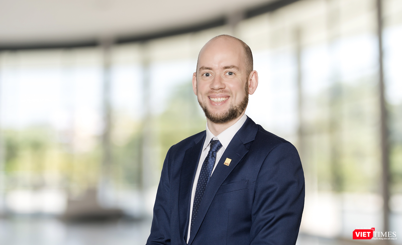 Ông Thomas Rooney – Quản lý cấp cao, Dịch vụ Tư vấn Công Nghiệp, Savills Hà Nội