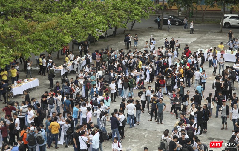 Tiệc bế mạc sự kiện DevDay Đà Nẵng 2019 (ảnh So TT&TT) Tiệc bế mạc sự kiện DevDay Đà Nẵng 2019 (ảnh So TT&TT)