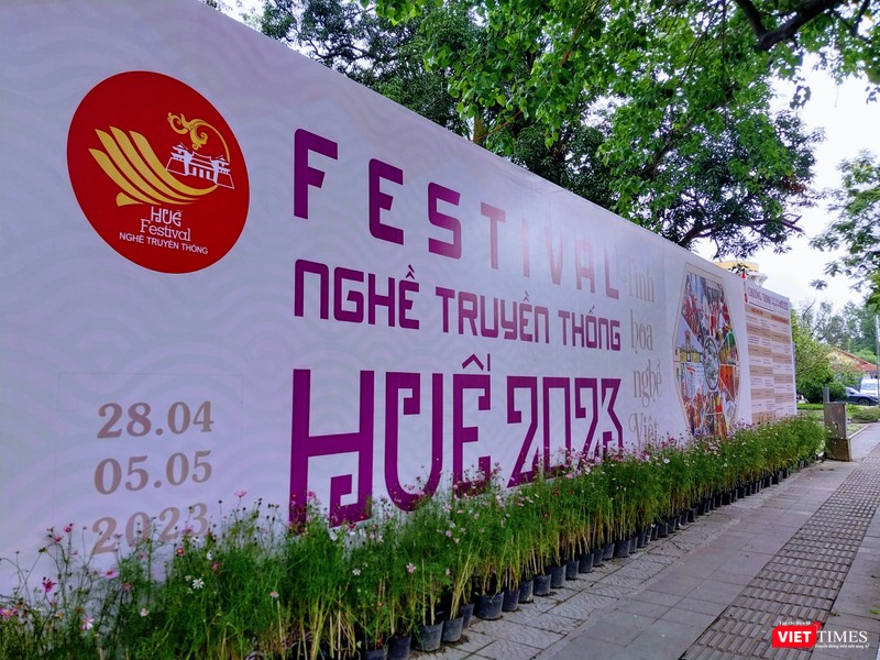 Panel quảng bá về Festival Nghề truyền thống Huế 2023