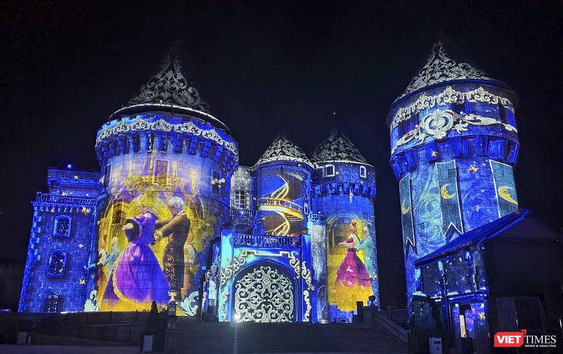 Màn trình diễn 3D mapping siêu thực tại Sun World Ba Na Hills (Đà Nẵng)