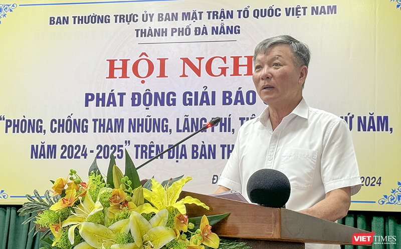 Ông Lê Văn Trung, Chủ tịch Uỷ ban MTTQ Việt Nam TP Đà Nẵng phát biểu tại Hội nghị phát động “Giải báo chí phòng, chống tham nhũng, lãng phí, tiêu cực lần thứ 5, năm 2024-2025”.