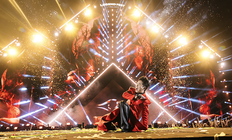 Tùng Dương cháy hết mình tại Legend Fest 2025 anh 3.png