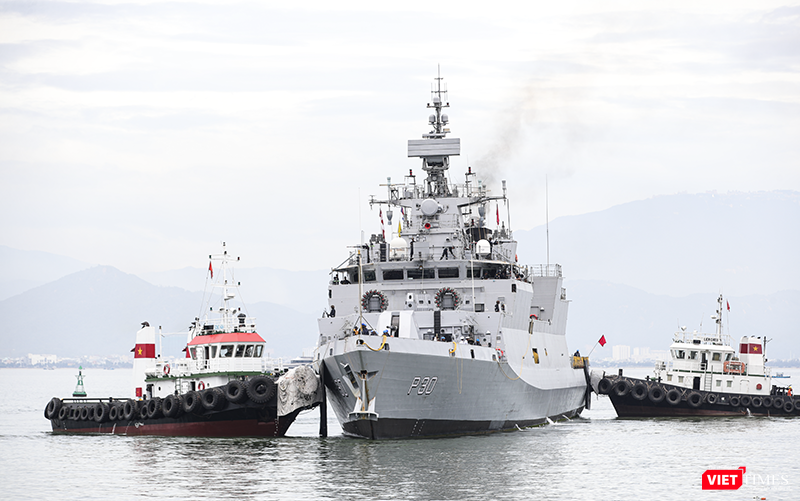 INS Kiltan (P30) là tàu hộ tống chống ngầm của Hải quân Ấn Độ được chế tạo theo Dự án 28. Đây là 1 trong 4 tàu hộ tống lớp Kamorta của Hải quân Ấn Độ. INS Kiltan là đại diện cho một bước tiến vượt bậc trong nỗ lực nội địa hóa của Hải quân Ấn Độ tới 90% chi tiết do Ấn Độ sản xuất và phát triển. vt_tau kiltan 5.png