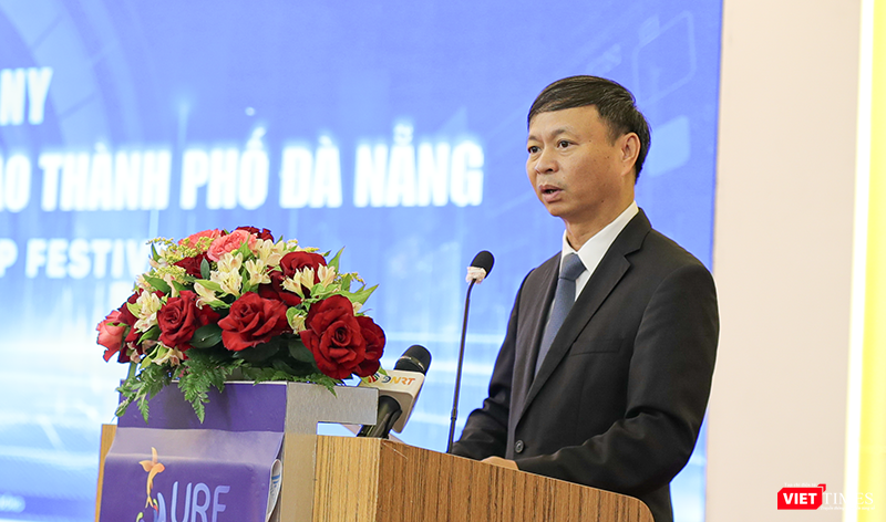 Thứ trưởng Bộ Khoa học và Công nghệ Hoàng Minh tại SURF 2025. vt_khai mac surf da nang 2025 2.png
